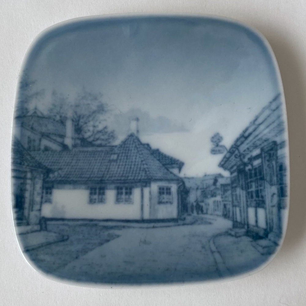 Bing and grondahl Hans Christian Andersen’s House Trinket Tray